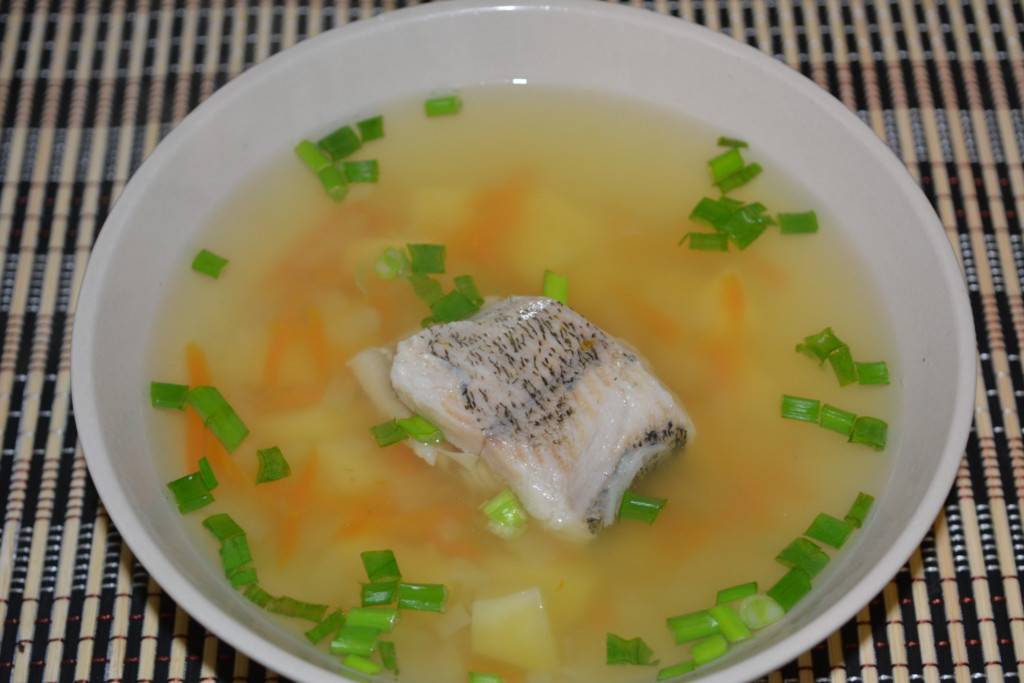 Уха из щуки и кеты