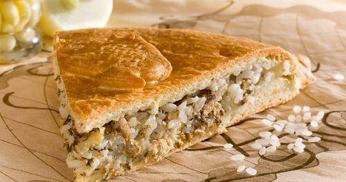 Заливной пирог с рыбными консервами в духовке