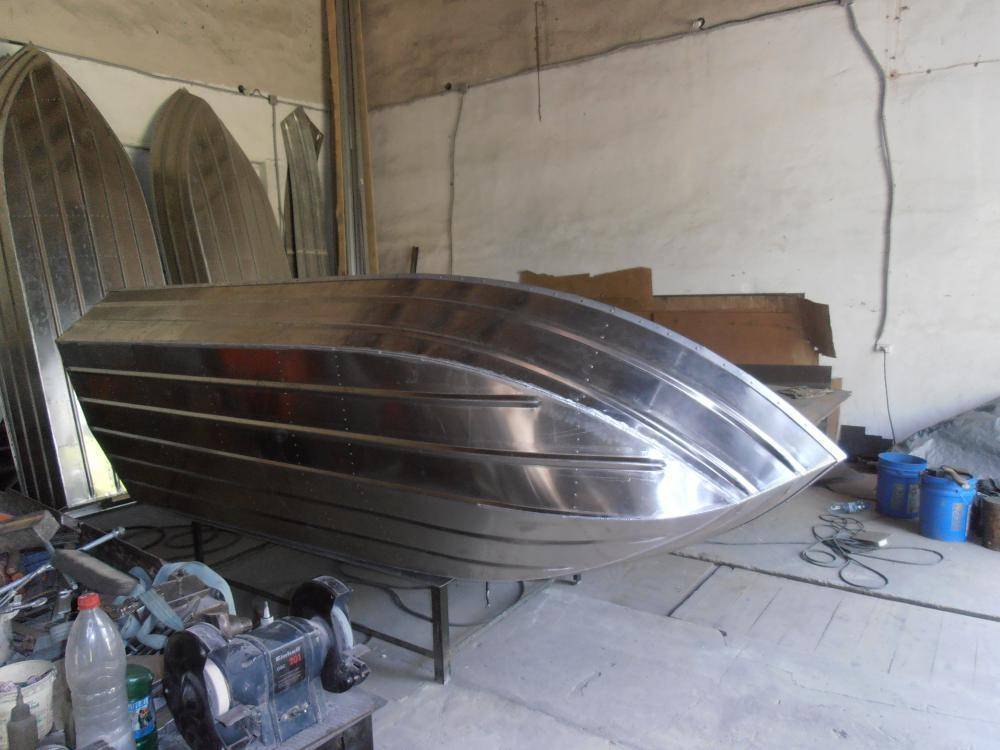 Лодки для рыбалки алюминиевые: преимущества. изготовление лодки своими руками