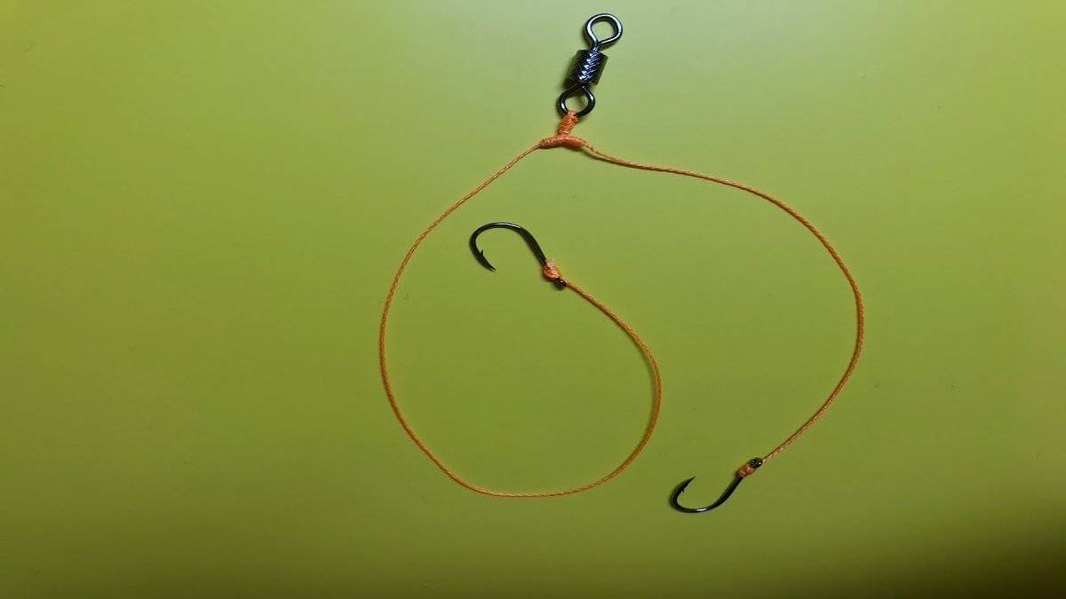 Как привязать два крючка на один поводок безузловым узлом noknot