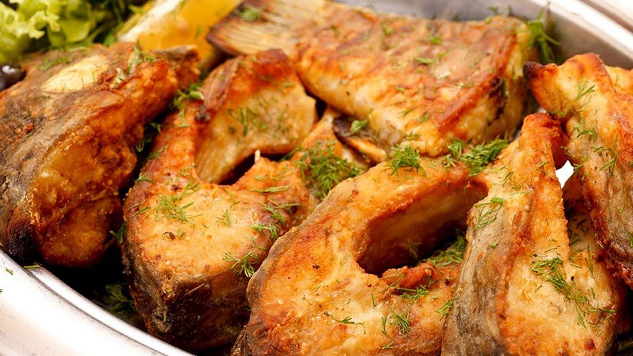 Как вкусно пожарить икру сазана на сковороде: с яйцом, в домашних условиях, пошаговые рецепты с фото, калорийность блюда