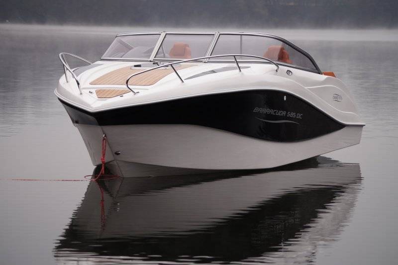 Лодка river boat 49 barracuda стеклопластиковая моторная лодка длиною 4.9 м под мотор 40-60 л.с. - barracuda универсальные | river boat | лодки надувные и катера - магазин