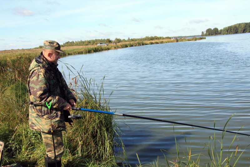 Платная рыбалка в кировской области: зимняя рыбалка и рыболовные туры на малых реках кировской области