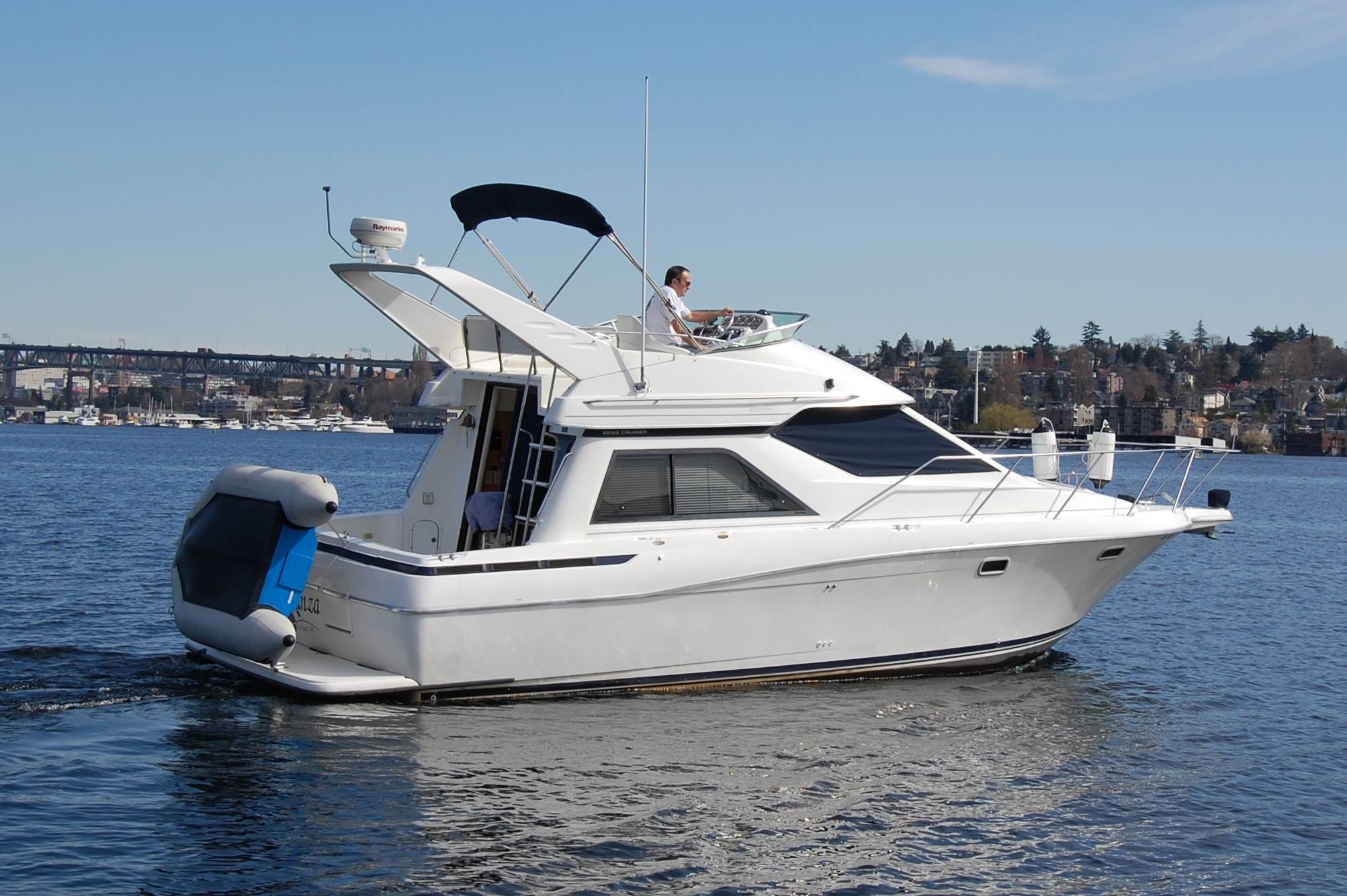 Bayliner yachts for sale and charter | 2yachts