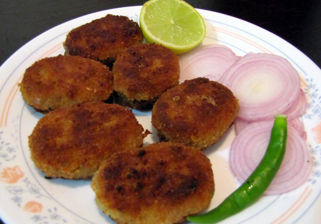 Котлеты из леща, вкусные рецепты приготовления с костями