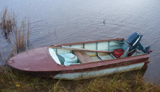 River boat 45 vega стеклопластиковая моторная лодка длиною 4,5 метра под мотор 9