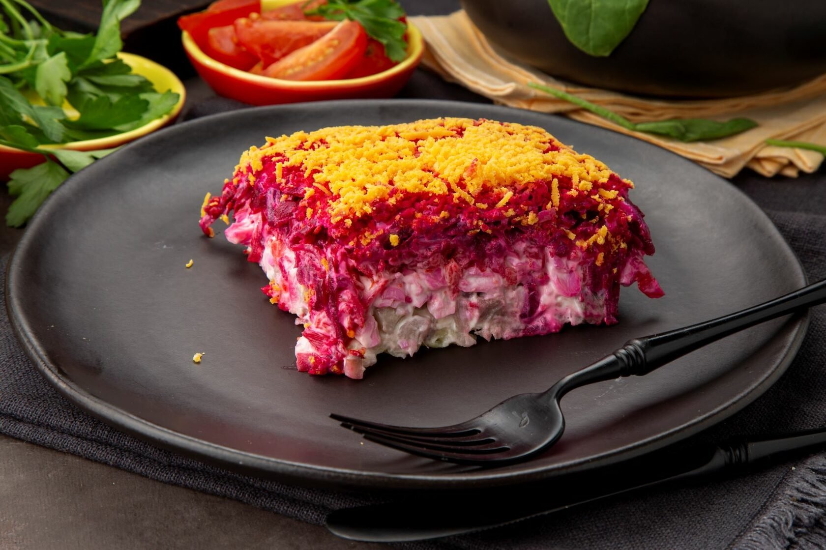 Салат царская шуба с семгой — 5 самых вкусных рецептов