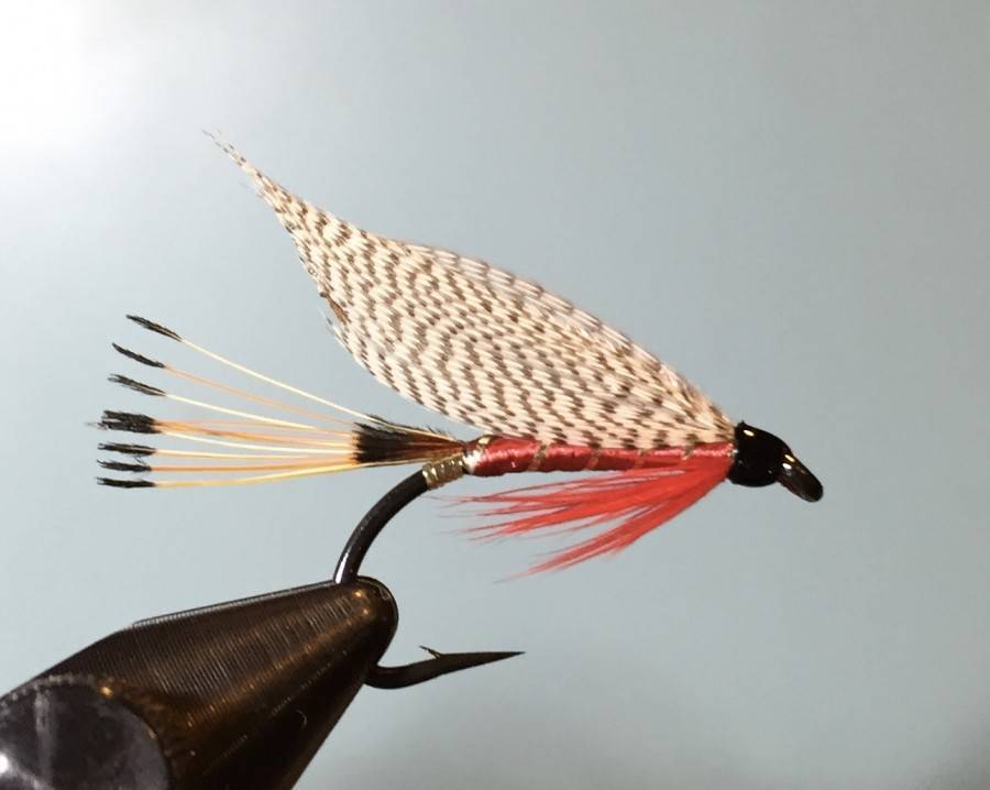 Как ловить на мушки спиннингом рыбу хариуса и других - техника ловли нахлыстом