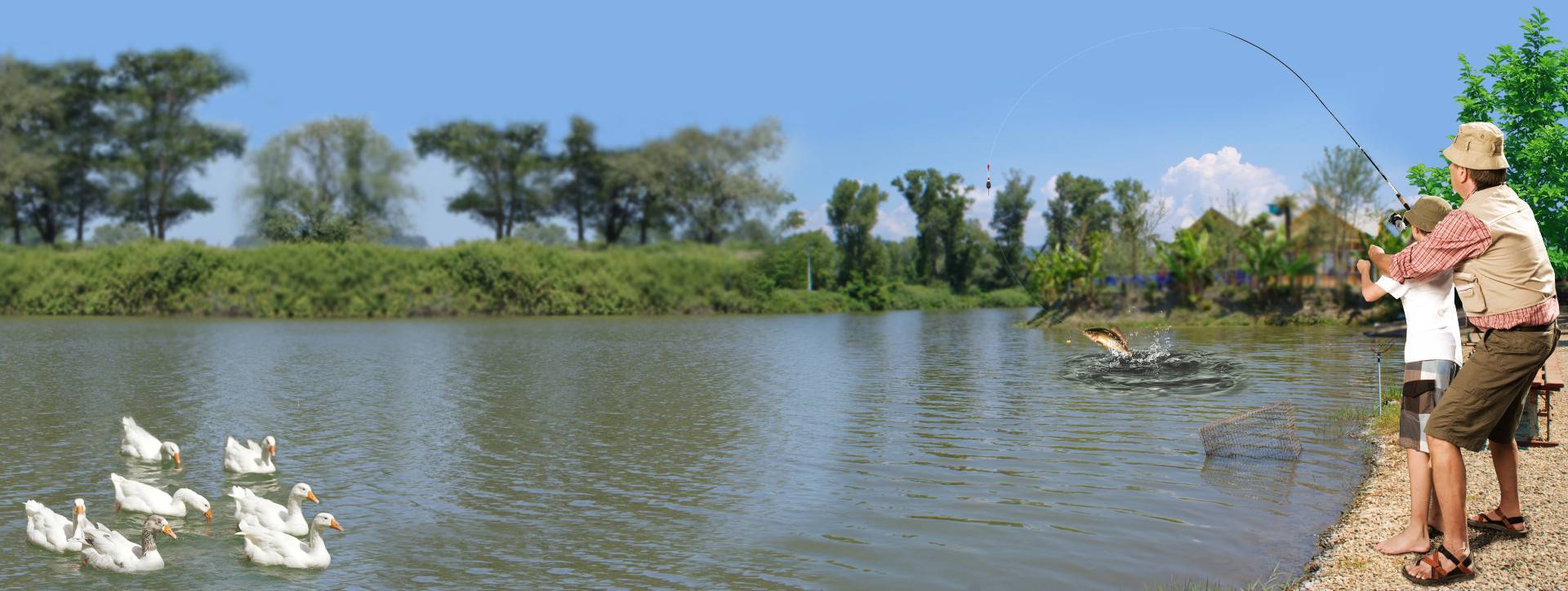Зимняя рыбалка на черном море с берега и лодки фото