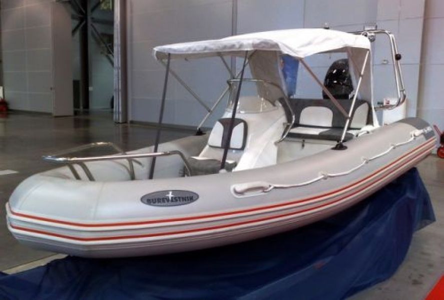 Лодки буревестник: обзор, модели, модификации и характеристики